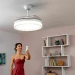 Stropni ventilator z LED lučjo in 4 zložljivimi lopaticami Blalefan InnovaGoods Bela 72 W